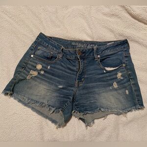 American Eagle Super Stretch Midi Denim Shorts Distressed Raw Hem Size 14